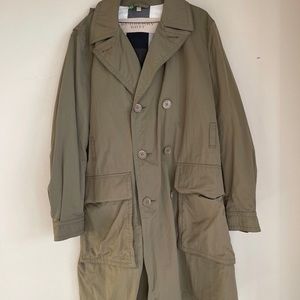 Like New Burberry Trench Coat Mens Size L